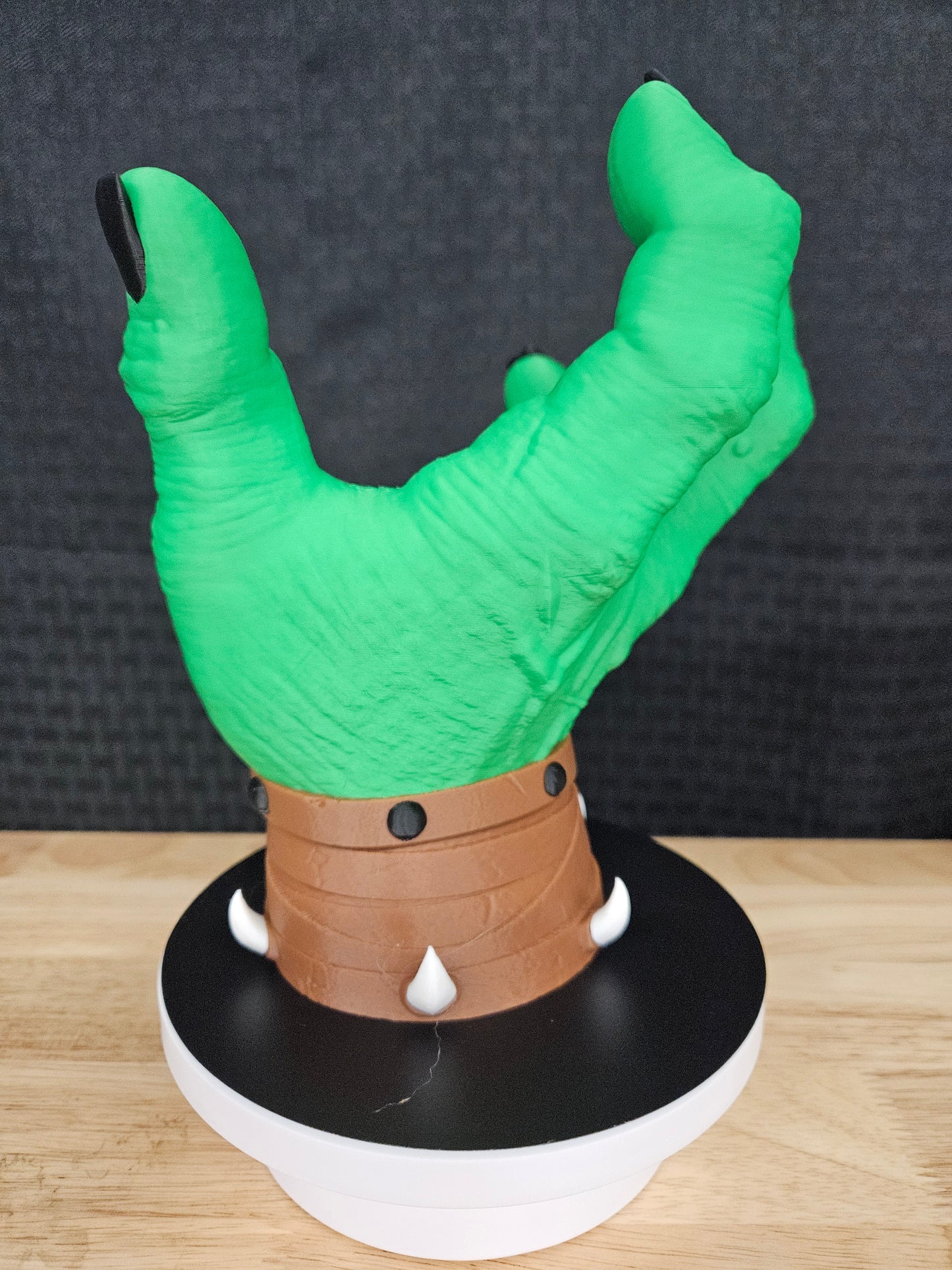 Hulk Hand PlayStation Controller holder, 3D Printed