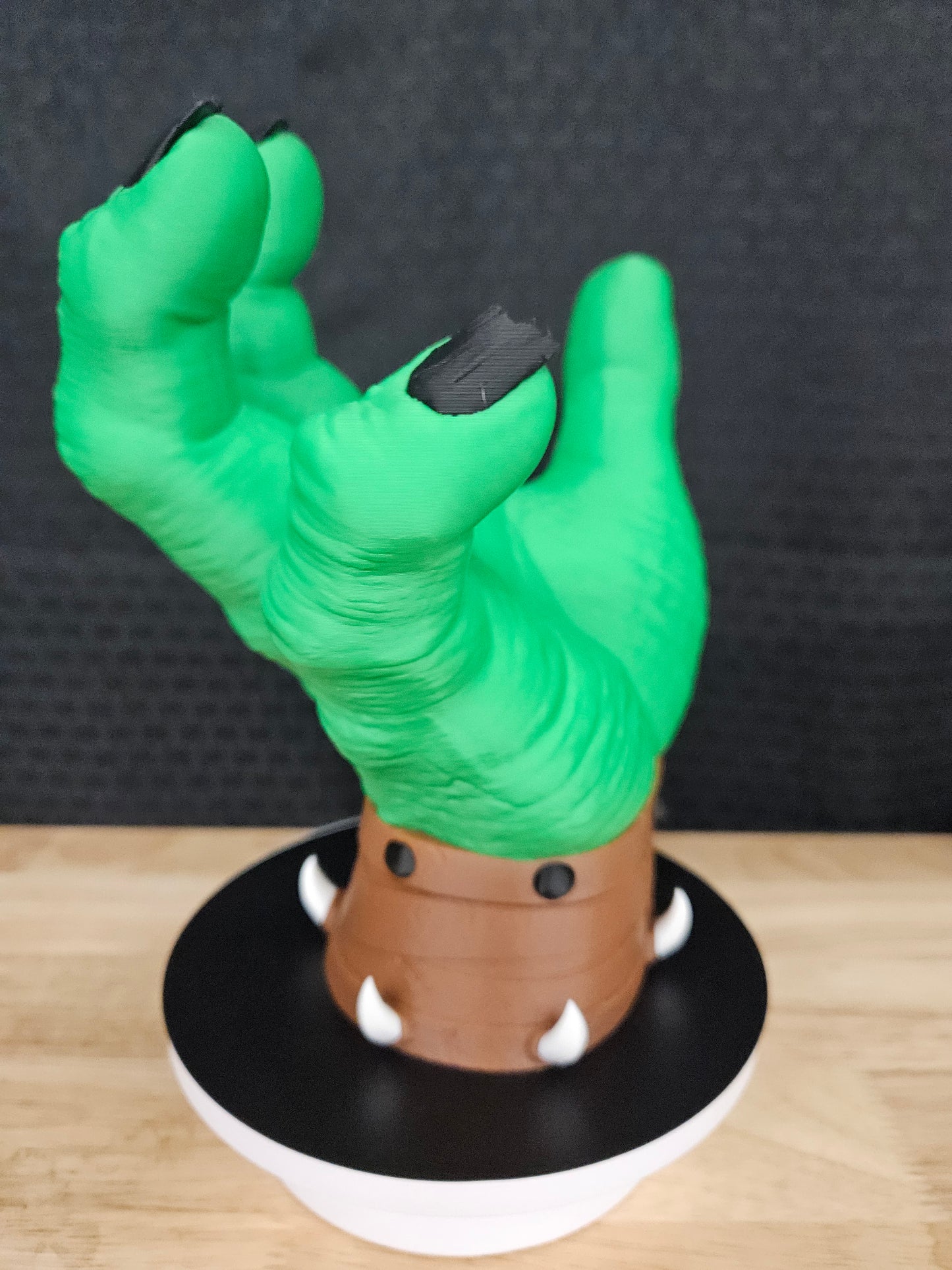 Hulk Hand PlayStation Controller holder, 3D Printed