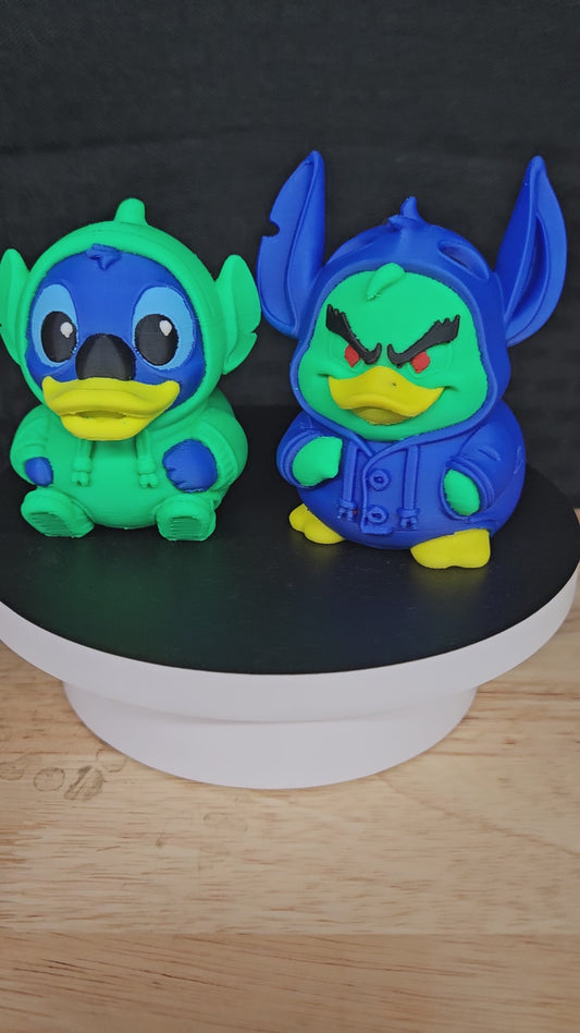 Stitch Dressed as Grinch Duck